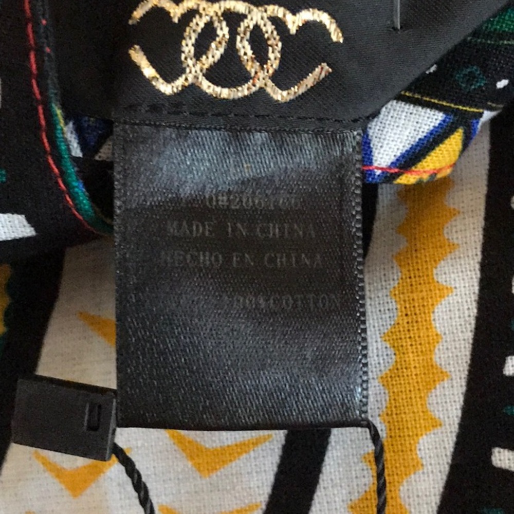 SOLD Colorful pattern tunic - Picture 9 of 9